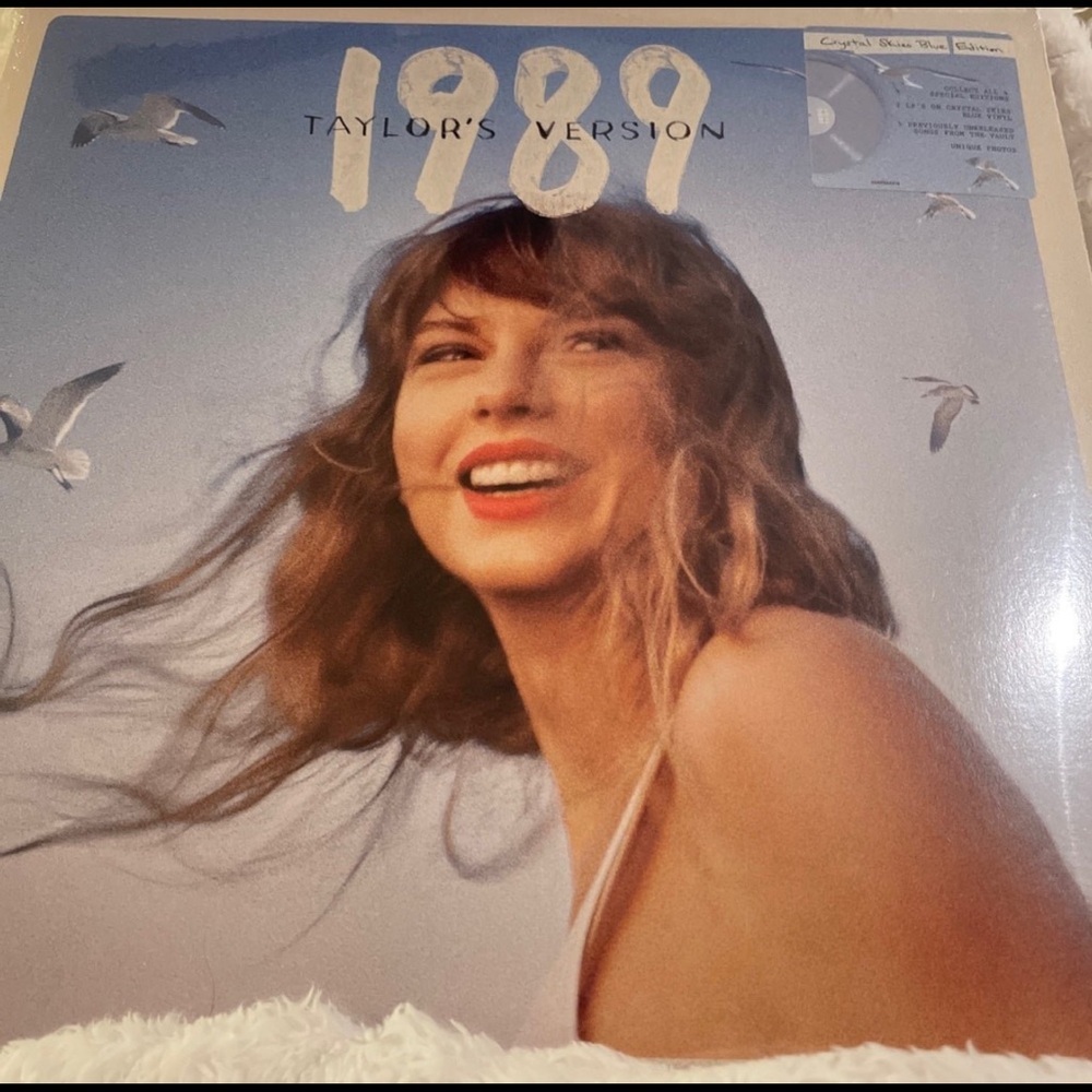 1989 Taylor Swift Taylor’s Version Crystal Skies Blue Edition Vinyl NEW